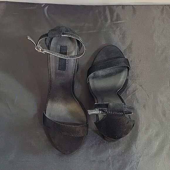 FOREVER 21 ANKLE STRAP BLOCK HEEL OPEN TOE WOMEN"S SANDAL - Picture 5 of 13